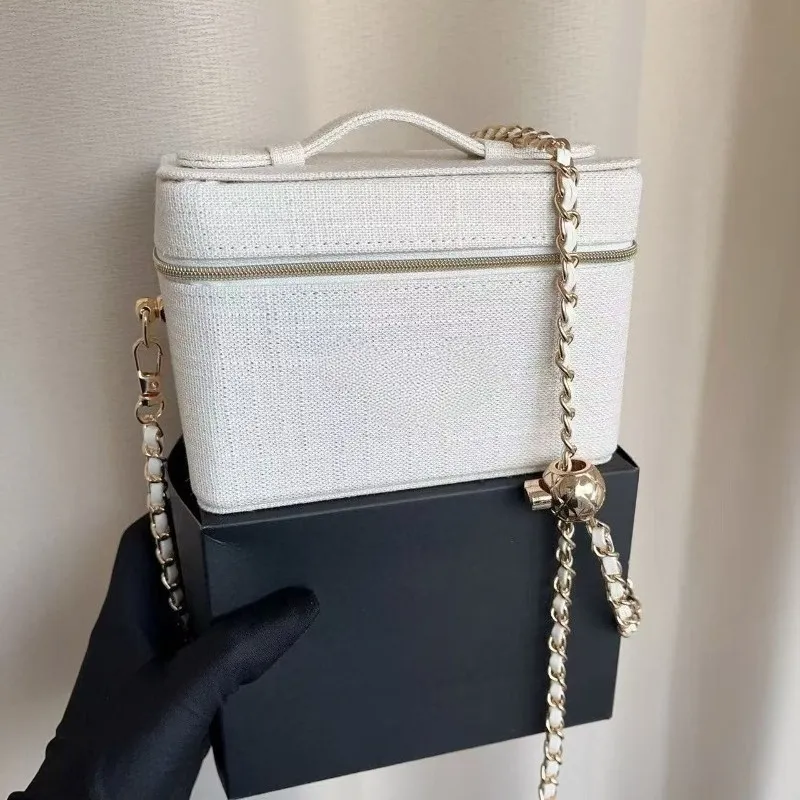 Luxury Bags Edit - Borsa per il Trucco Edizione Limitata