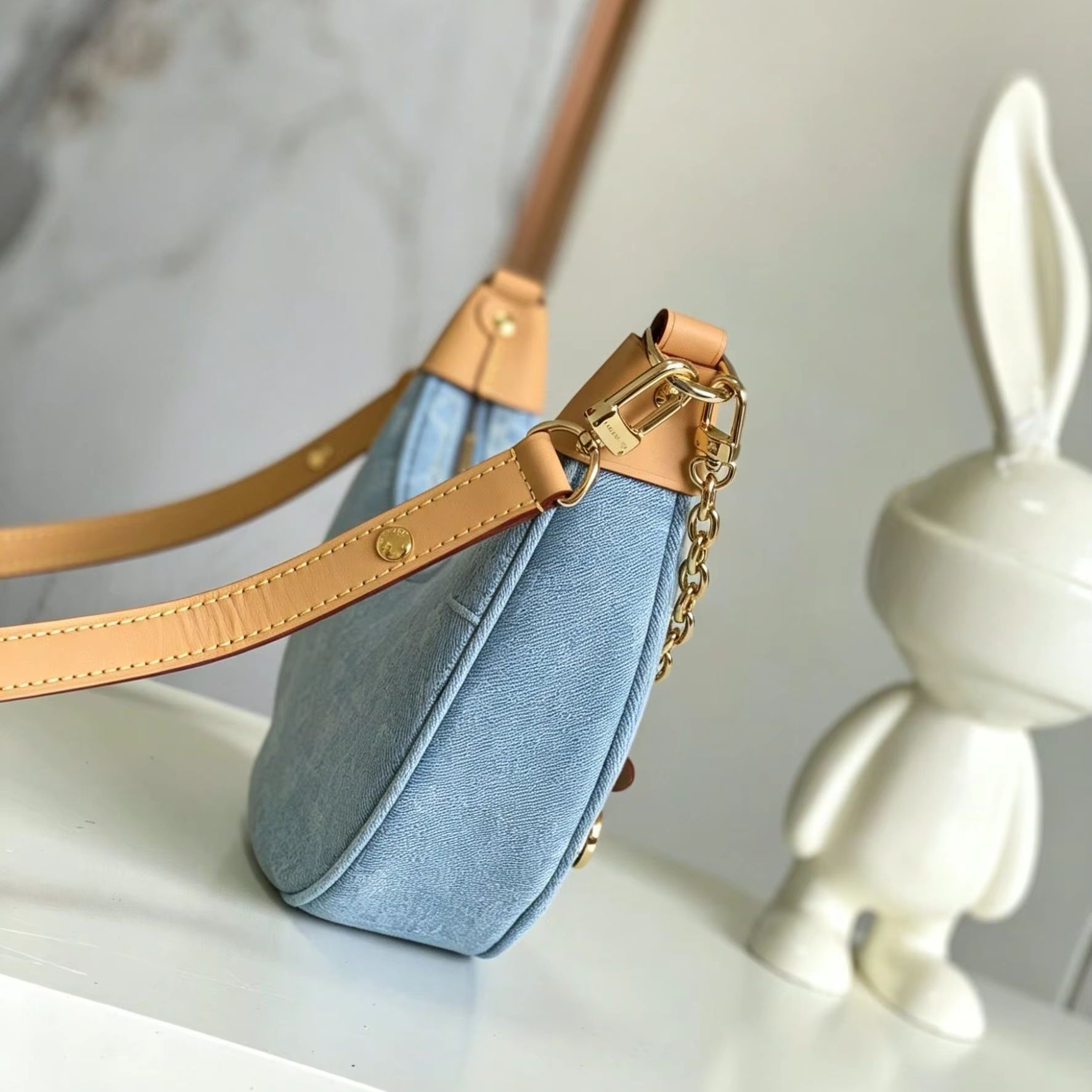 Luxury Bags Denim - Borsa Hobo a Mezzaluna in Denim