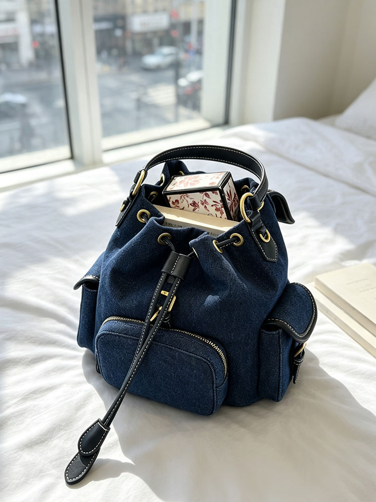Luxury Bags Denim - Zaino da Donna in Denim Blu