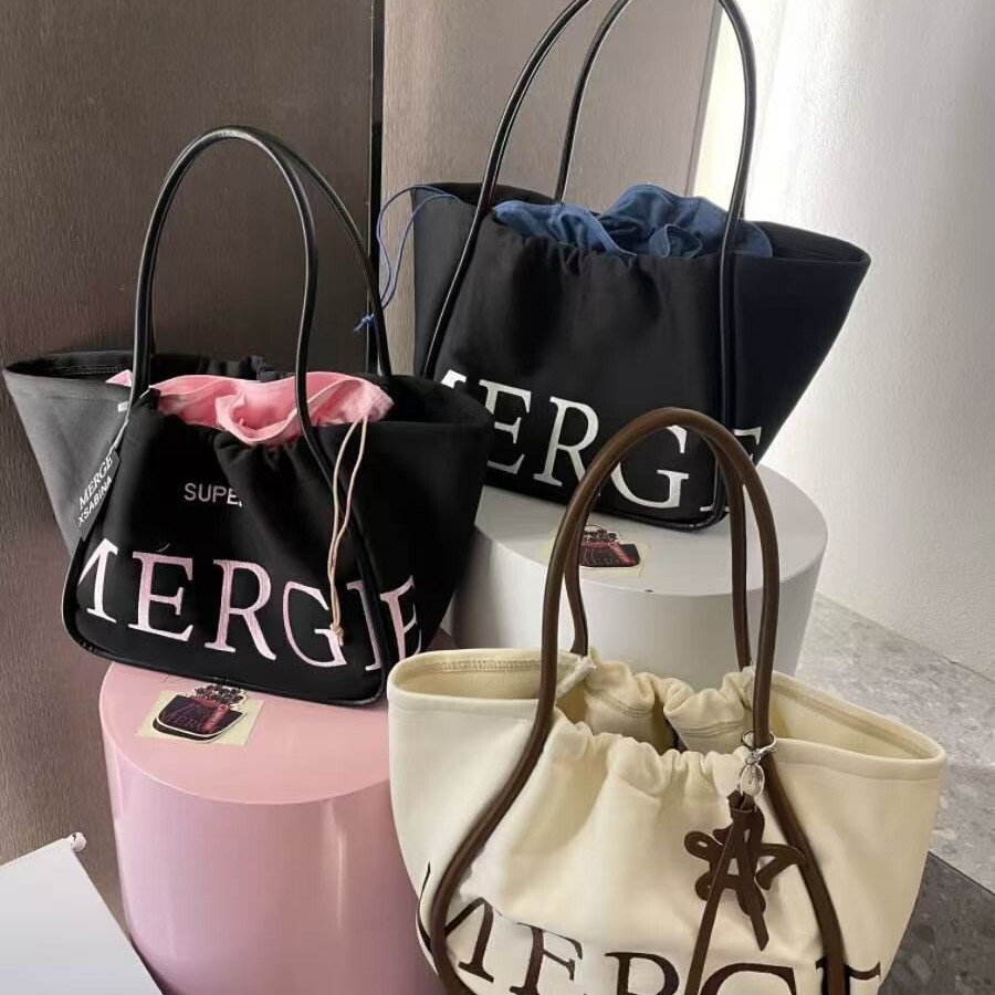 Borse tote di grande capacità  - Luxury Bags In Thailand recensione e prezzo
