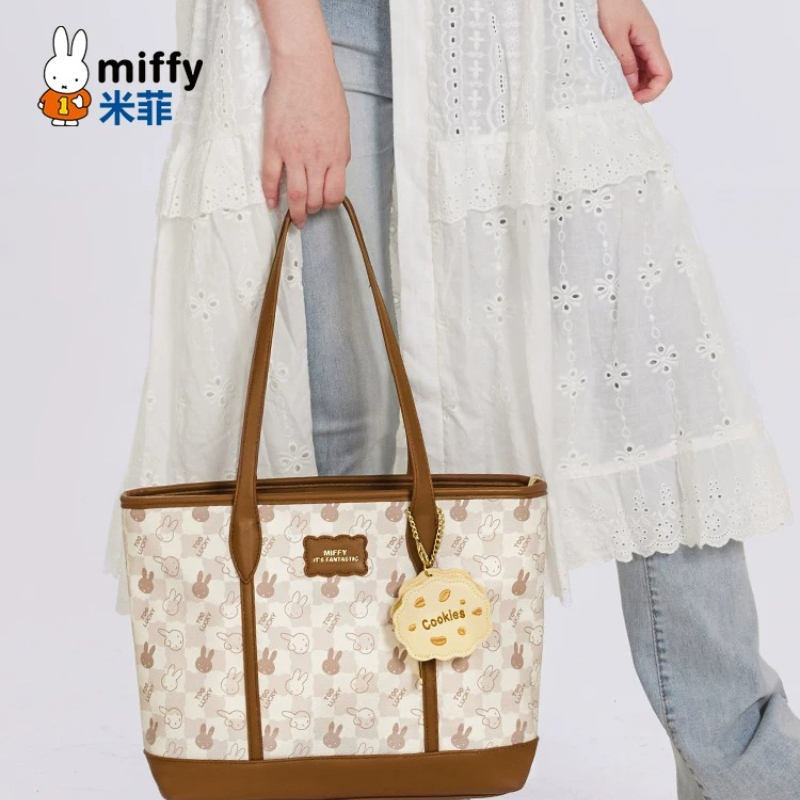 Borsa Tote Miffy Kawaii Anime  - Luxury Bags Edit recensione e prezzo