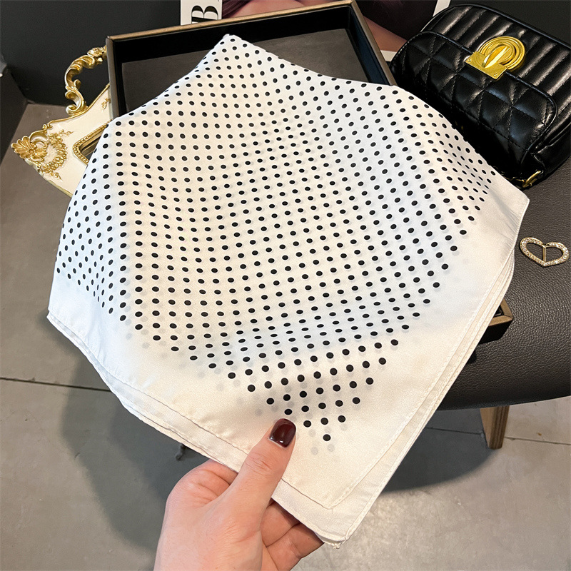Sciarpe stampate nuove di luss - Luxury Bags China Wholesale recensione e prezzo