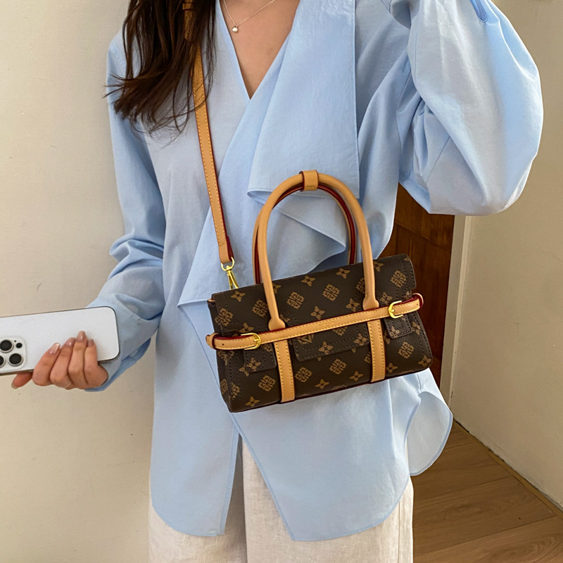 Borsa a Tracolla Mini Tote Cla - Tote Bag Leather Monogram recensione e prezzo